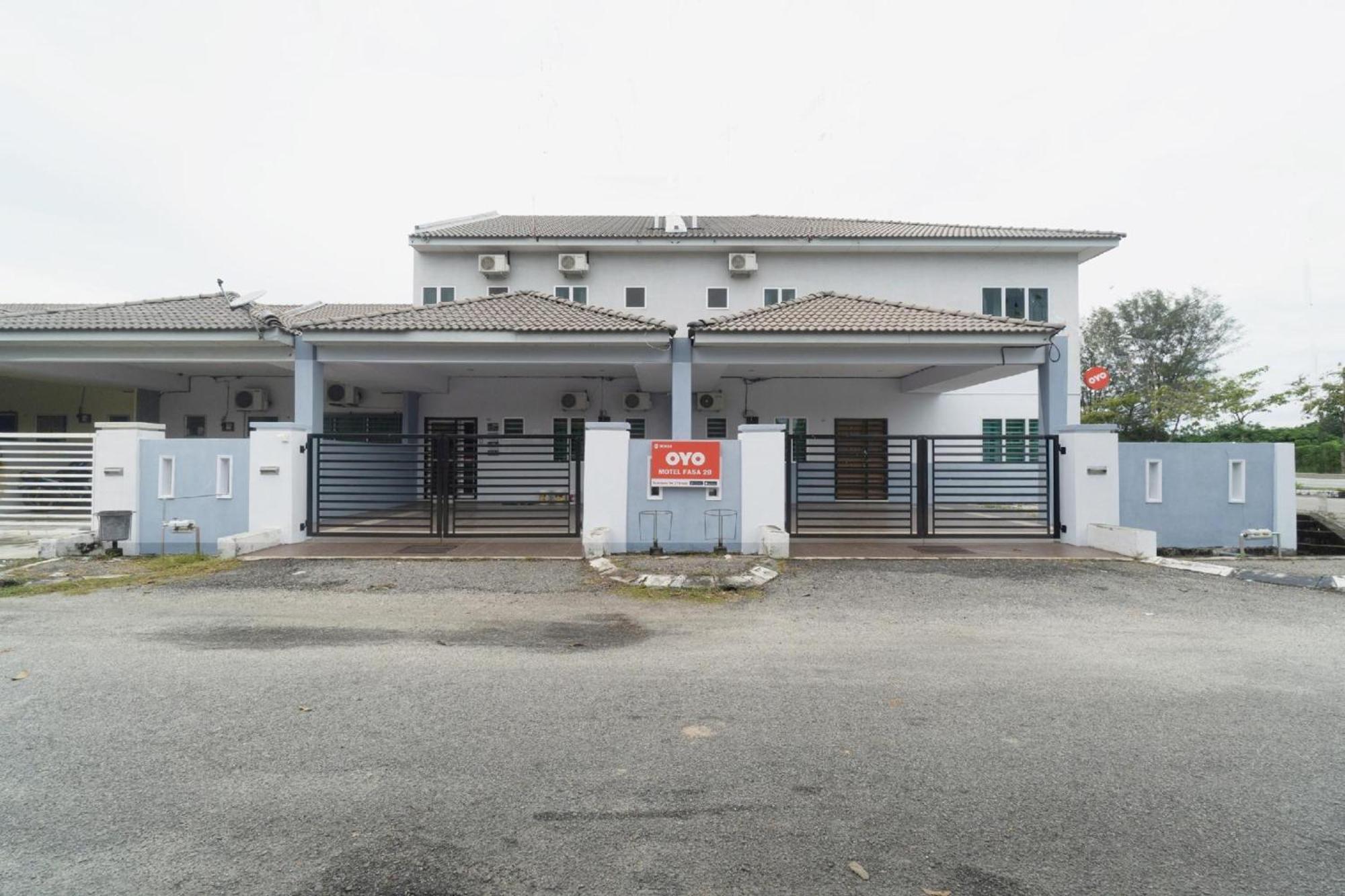 Oyo 91089 Motel Fasa 2B Seri Manjung Luaran gambar
